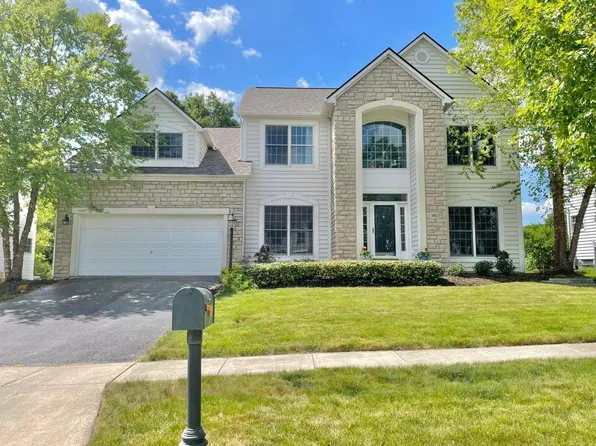 7492 Fairfield Lakes Dr, Powell, OH 43065