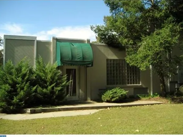 579 3rd St, Atco, NJ 08004