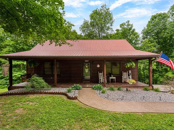 1767 Smiths Grove Rd, Scottsville, KY 42164