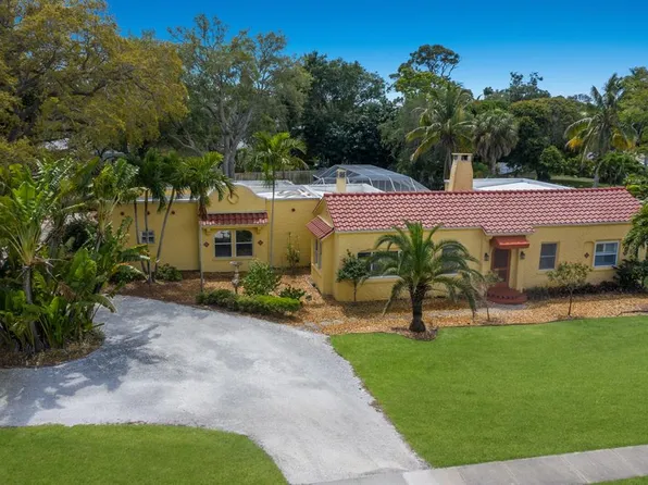 7811 SENRAB DRIVE, BRADENTON, FL 34209