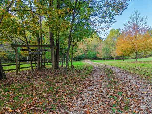 2449 Hickson Run Rd, Chillicothe, OH 45601