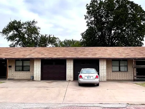508 S A St, Blackwell, OK 74631