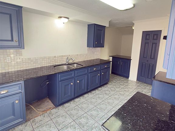 4th image of 8719 Beau Monde Dr