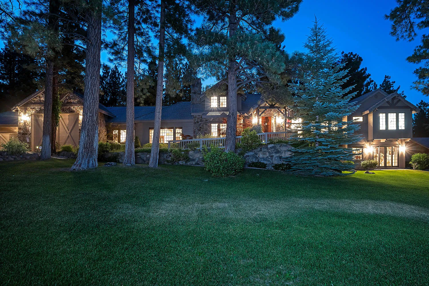 1555 Blue Spruce Rd photo 1