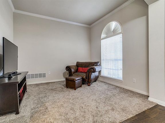 5th image of 2504 White Owl Dr