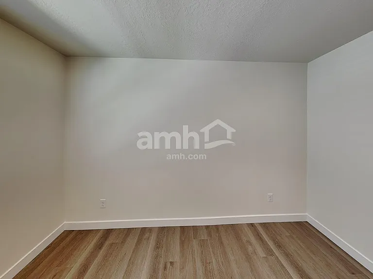 8942 S John Annie Ln — Photo 16