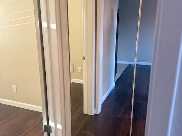 4182-4188.5 Oregon St — Photo 5