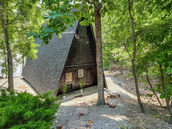 32366 S 596th Rd, Grove, OK 74344