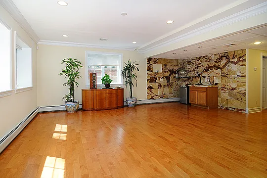 417 N Woodland St — Photo 20
