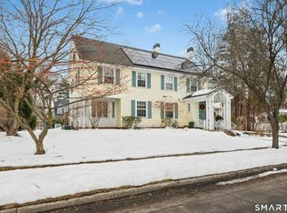 84 Algonquin Road, Fairfield, CT 06825