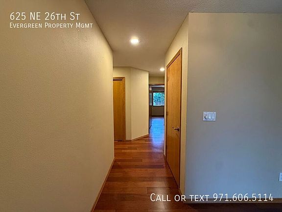 4th image of 625 NE 26th St