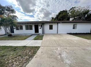 3104 SW 10th St #3104, Miami, FL 33135