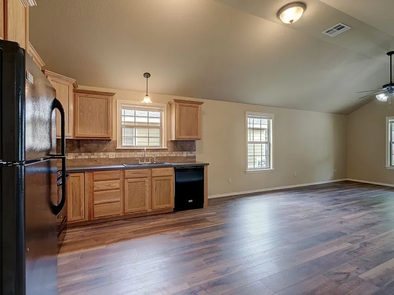 713 S Choctaw Ave #713 — Photo 6