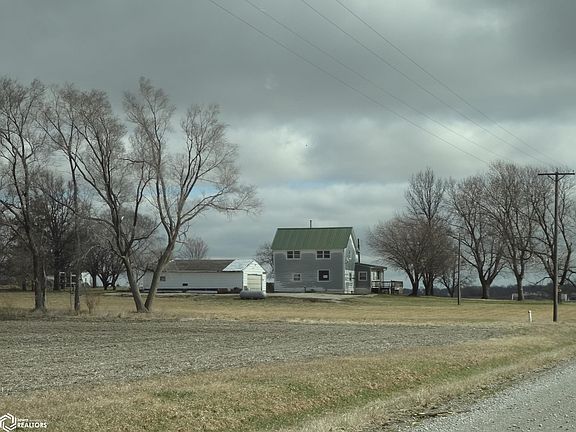 3rd image of 4065 Airport Rd