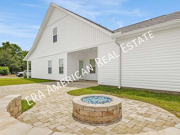 3rd image of 247 Staggerbush St