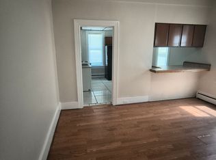 716-718 Winchester Ave, Martinsburg, WV 25401