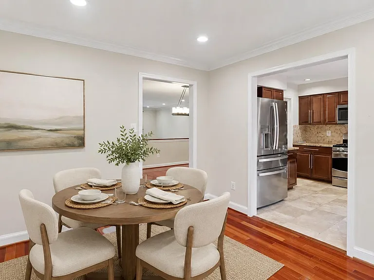 1433 McLean Mews Ct — Photo 23