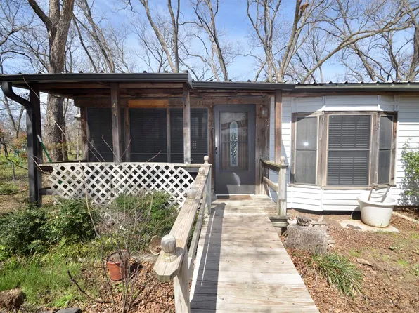 441 Lazy Acres Cir, Pottsboro, TX 75076