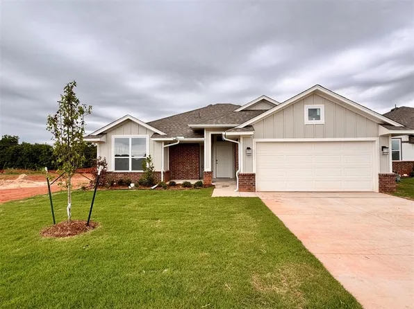 1717 Pin Cherry Ln, Moore, OK 73160
