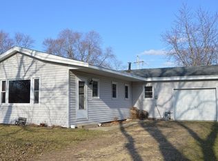 3068 Lowe Rd, Kankakee, IL 60901