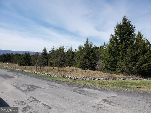 12410 Summit Cir, Frostburg, MD 21532