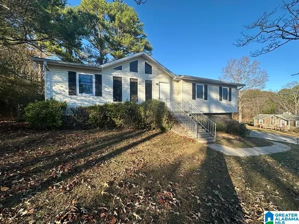 5055 Stonearbor Dr, Pinson, AL 35126