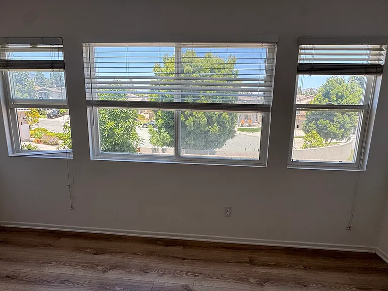 973 Yosemite Dr — Photo 40