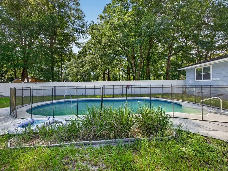 892 Branscomb Rd — Photo 30