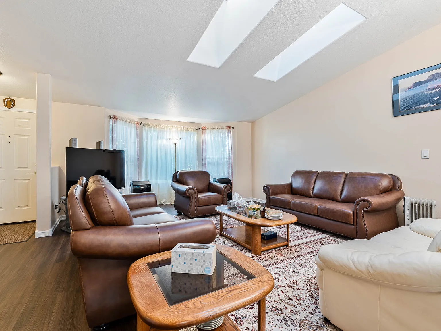 3 bed, 1446 sqft, $950 — Photo 3