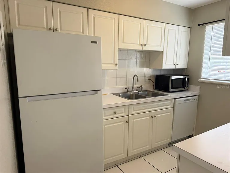 5317 Curry Ford Rd #Q201 — Photo 4