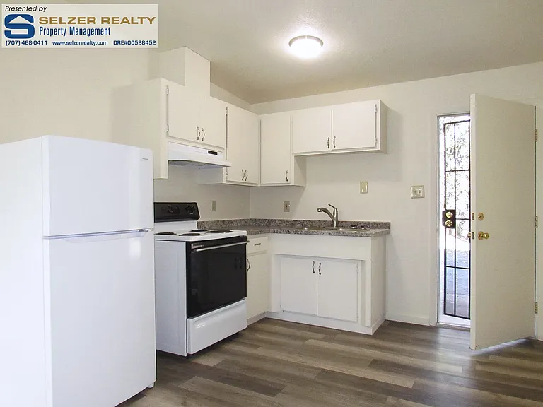 8501 Uva Dr #4-12 — Photo 3