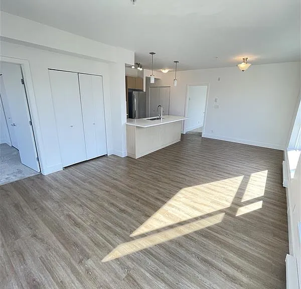 3070 Kilpatrick Ave #402 — Photo 4