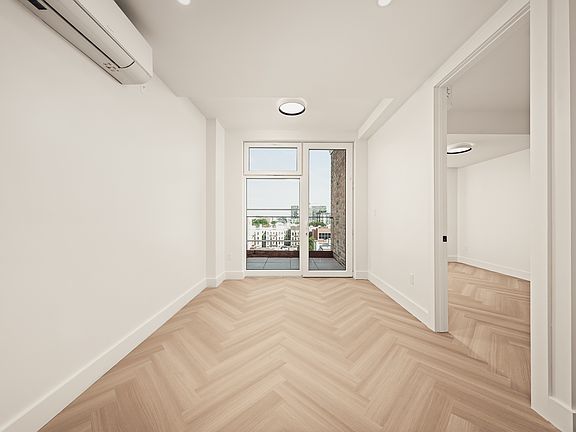 4th image of 34-16 38th St #812