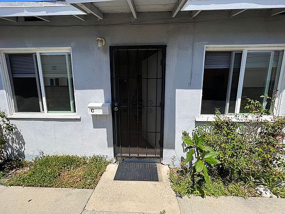 5th image of 835 Sartori Ave APT C