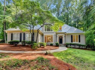 6480 White Oak Dr, Cumming, GA 30040
