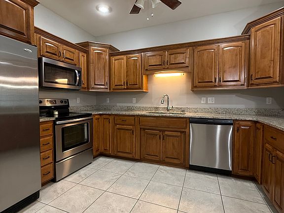 2nd image of 434 Cabernet Dr