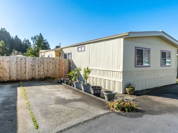 3656 Old Arcata Rd Space 11, Eureka, CA 95503