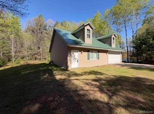 1804 N Lake Rd, Florence, WI 54121