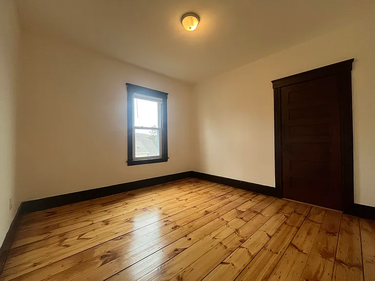 38 Esther St #1 — Photo 15