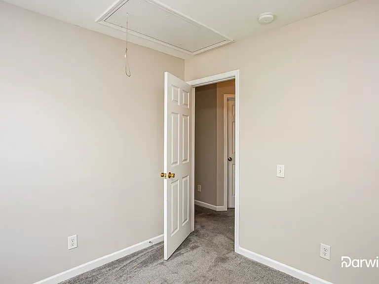 1418 Peach Park Ln — Photo 10