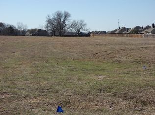 16 Moura Ct, Joshua, TX 76058