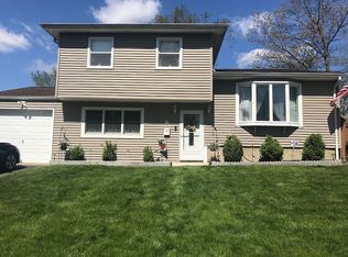 8 Eileen Ct, Wharton, NJ 07885