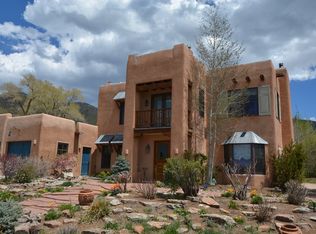 35 Juan De Dios, Arroyo Seco, NM 87514