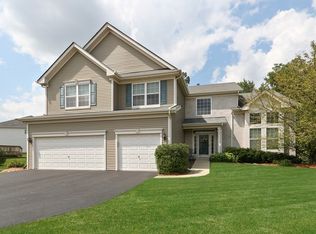 1 Ridge Ct, Bolingbrook, IL 60440