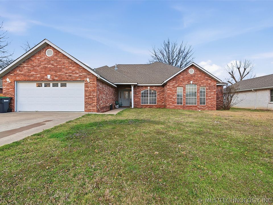 1st image of 2045 Aspen Dr