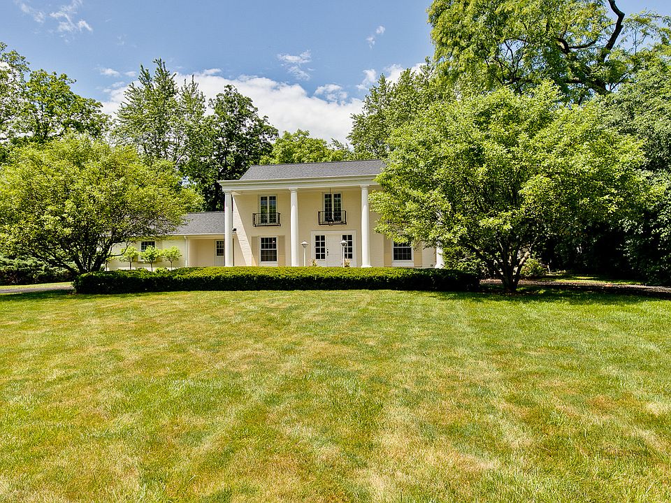 1st image of 1134 Oak Knoll Dr