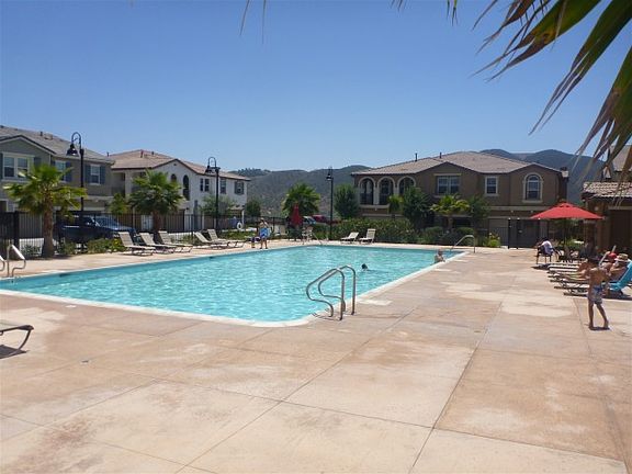 2nd image of 43119 Avenida Cielo
