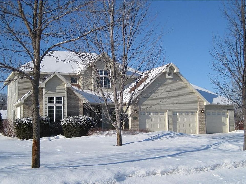 1st image of 1305 W Oakes Dr
