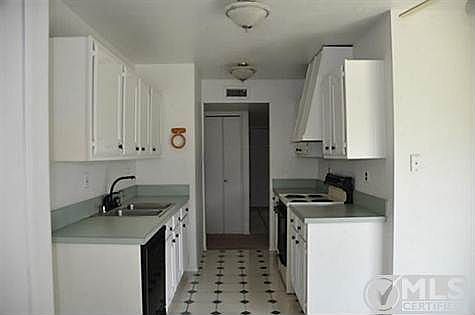1st image of 1913 Glenbrook Meadows Dr