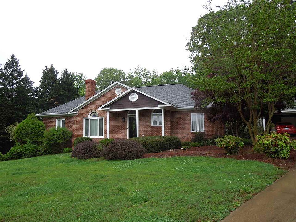 1st image of 1020 Knob Hill Ct